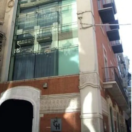 Central Hotell 3*