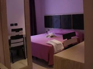 Central Hotel 3*